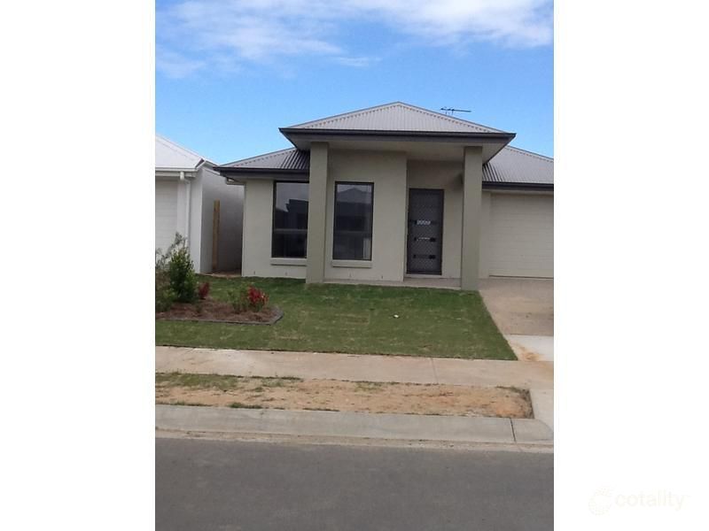 23 Esperance Ave, Blacks Beach, QLD 4740