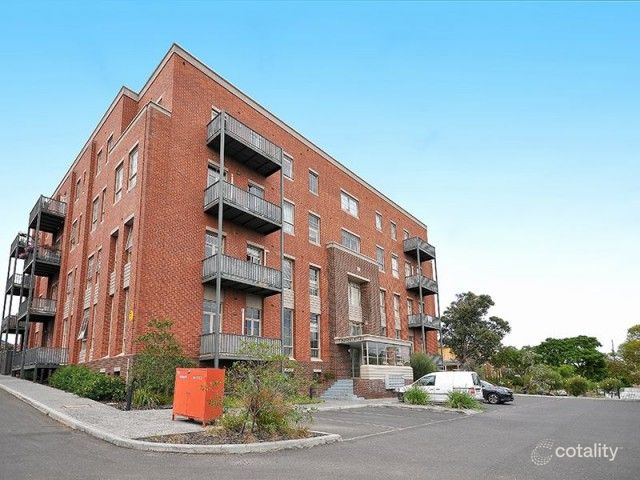 206/7 Ordnance Res, Maribyrnong, VIC 3032