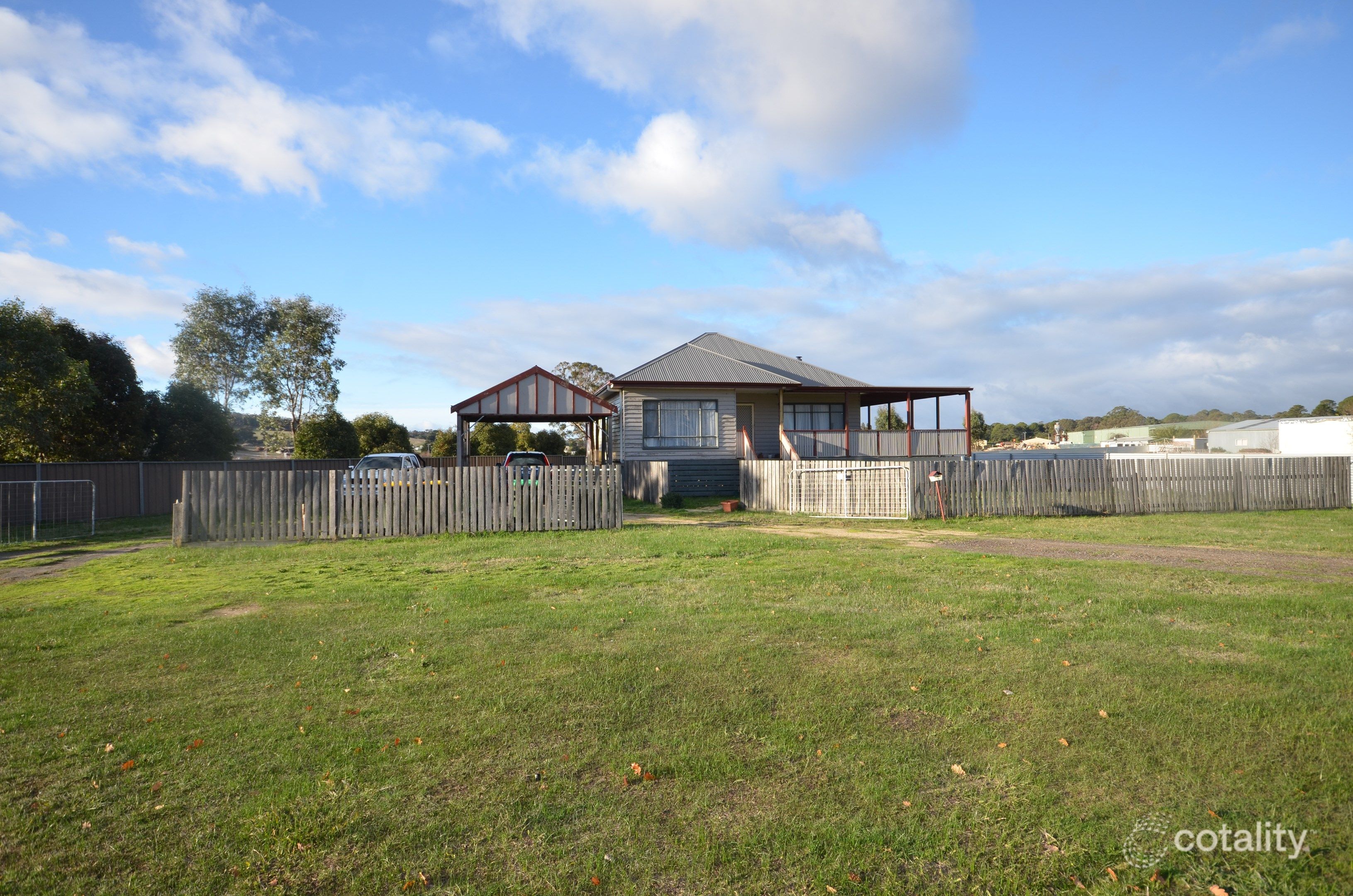 1 High St, Beaufort, VIC 3373