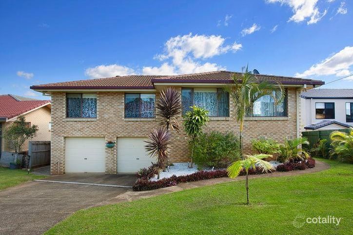 67 Cominan Ave, Banora Point, NSW 2486