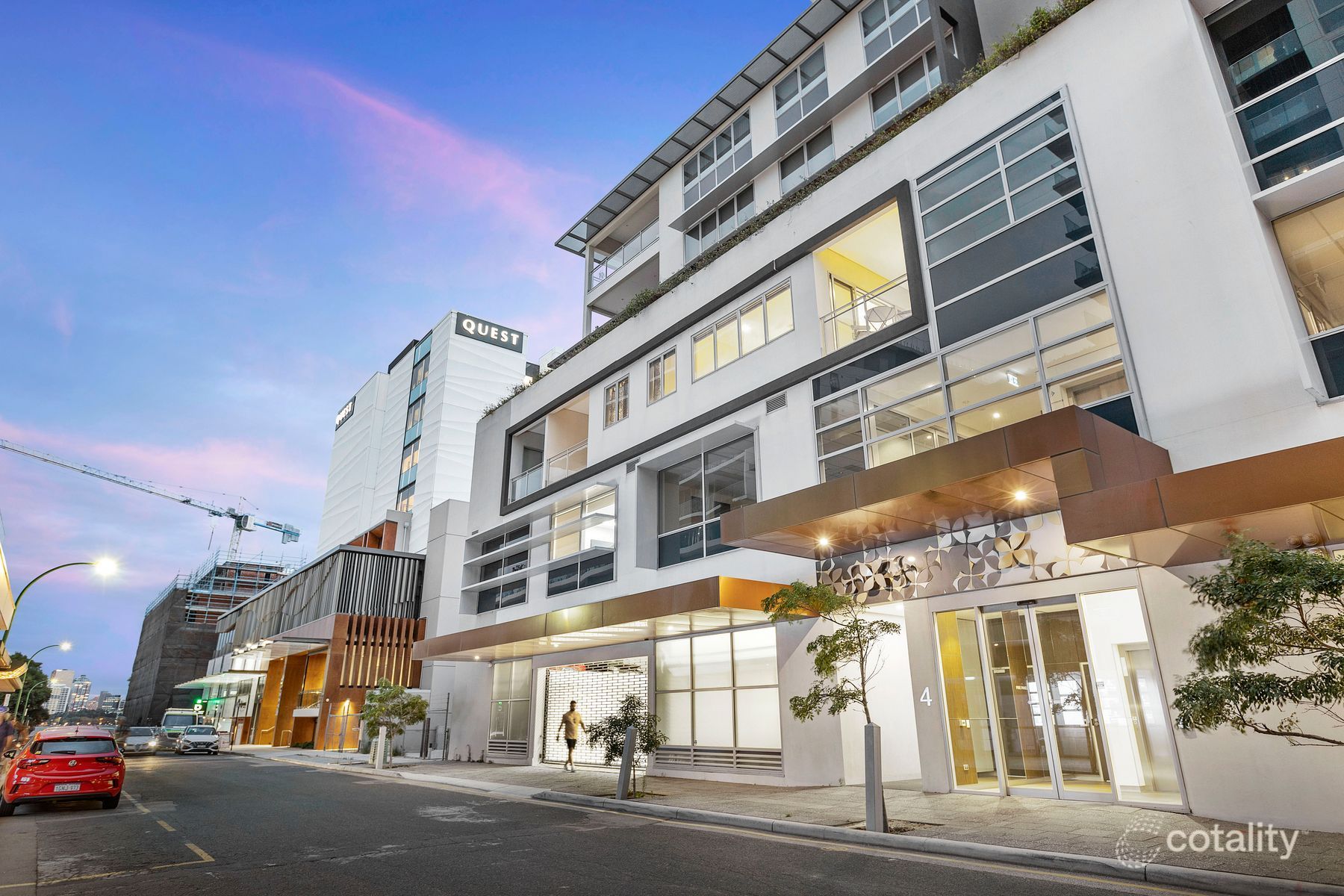 201/4 Harper Tce, South Perth, WA 6151