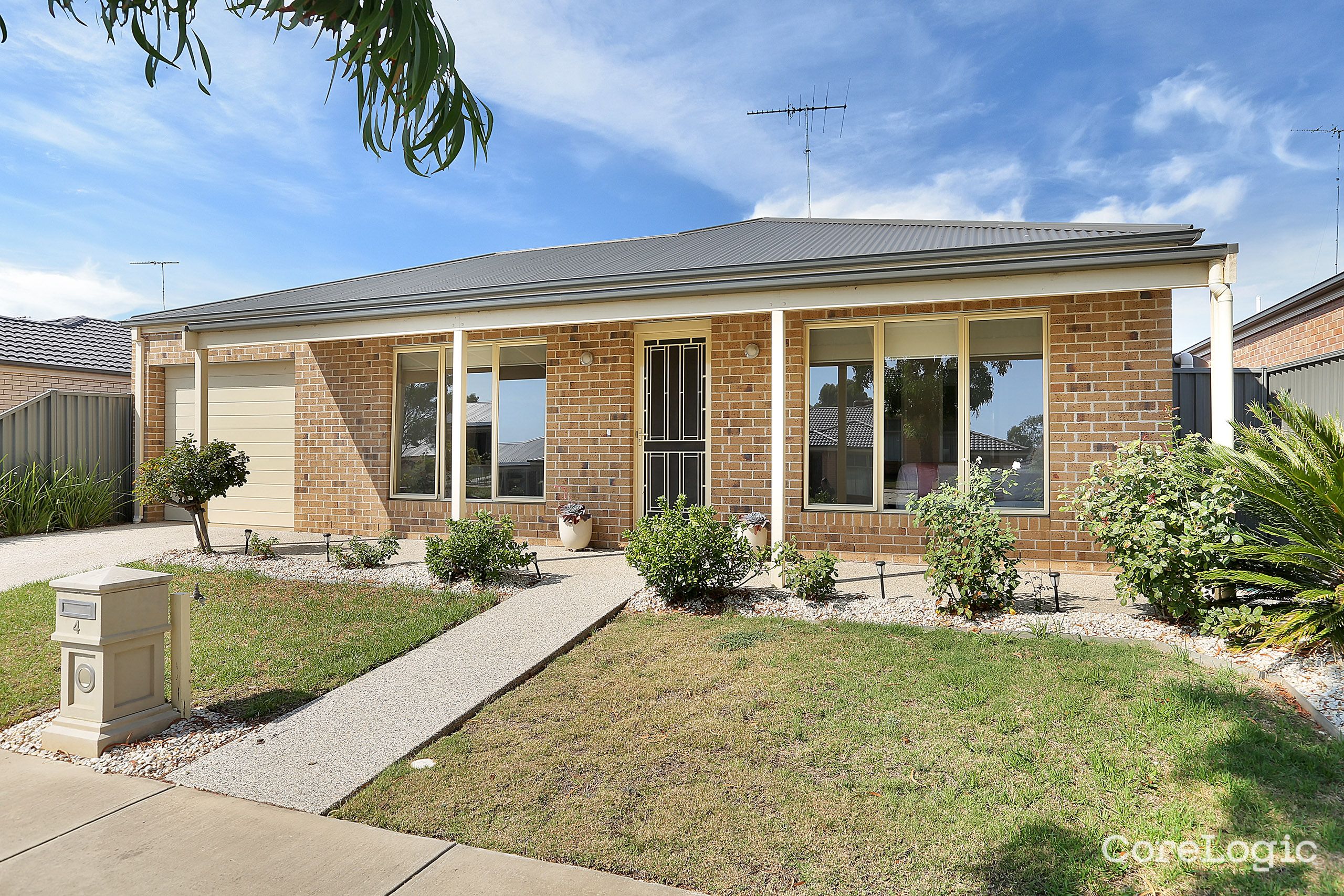 4 Grebe Ct, Lara, VIC 3212