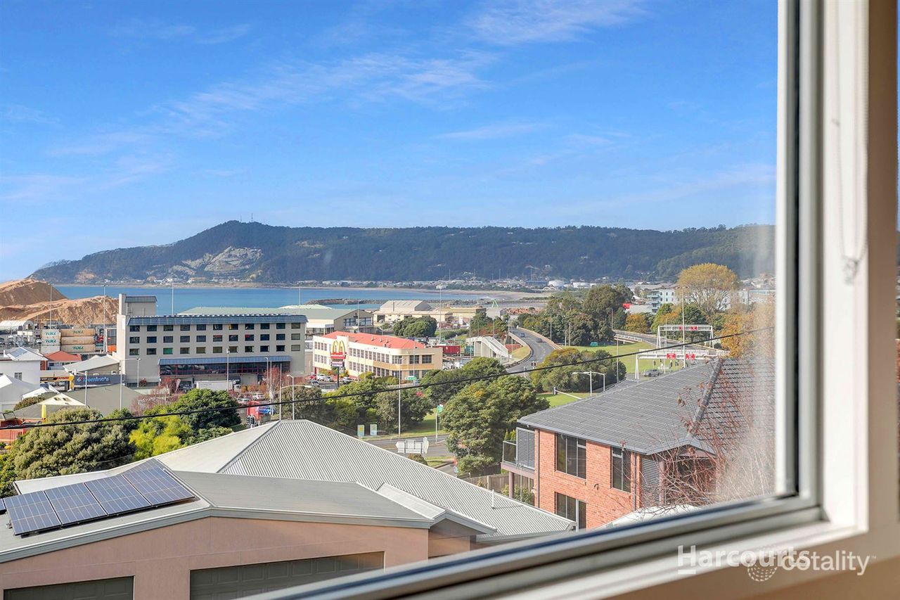 3/3 Vernon Pl, Burnie, TAS 7320