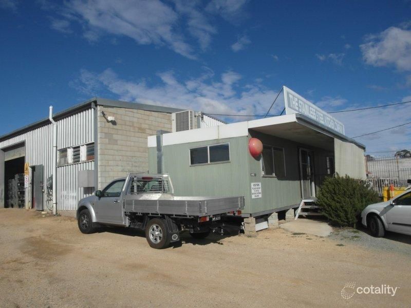 57 Paterson Pde, Queanbeyan West, NSW 2620