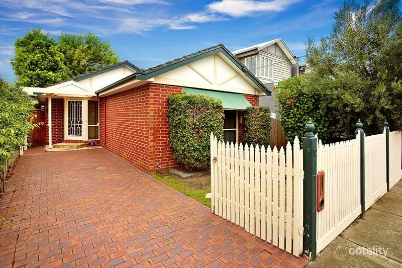 10 Ellesmere St, Northcote, VIC 3070