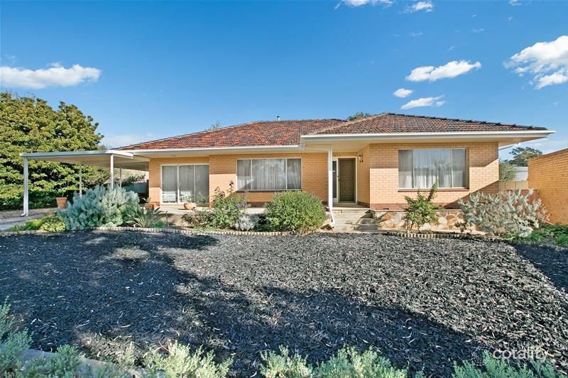 32 Ophir Cres, Seacliff Park, SA 5049