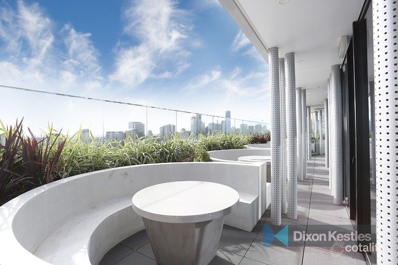 1802/89 Gladstone St, South Melbourne, VIC 3205