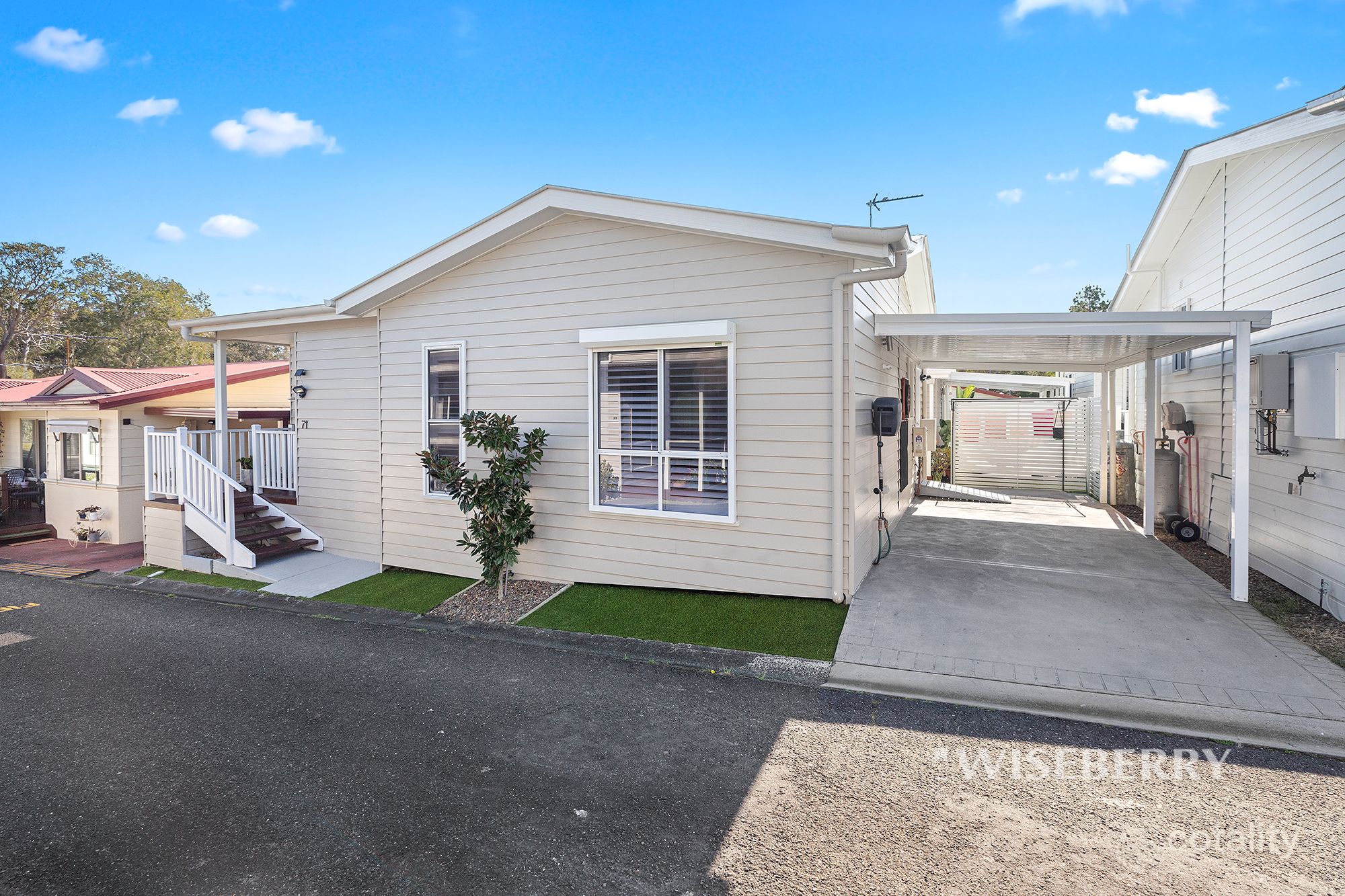 71/2 Macleay Dr, Halekulani, NSW 2262