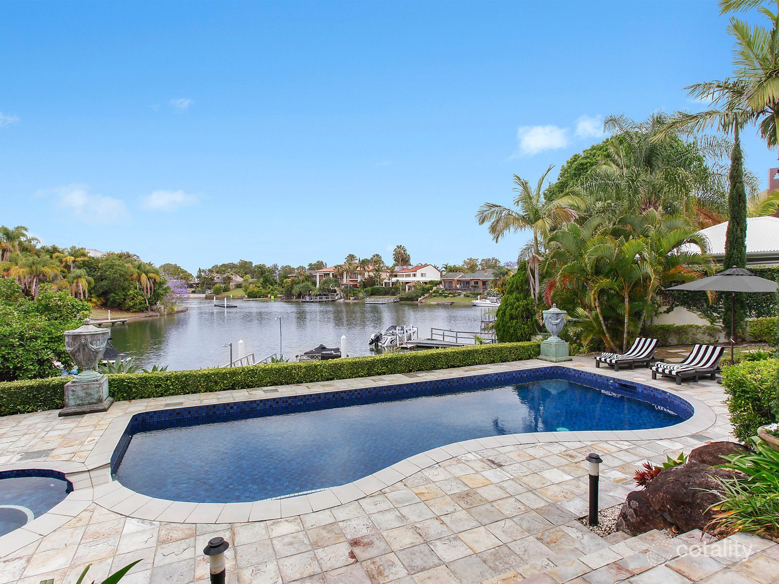 31 Campbell St, Bundall, QLD 4217