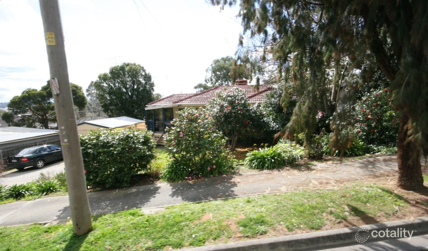 17 Robertson Cres, Boronia, VIC 3155