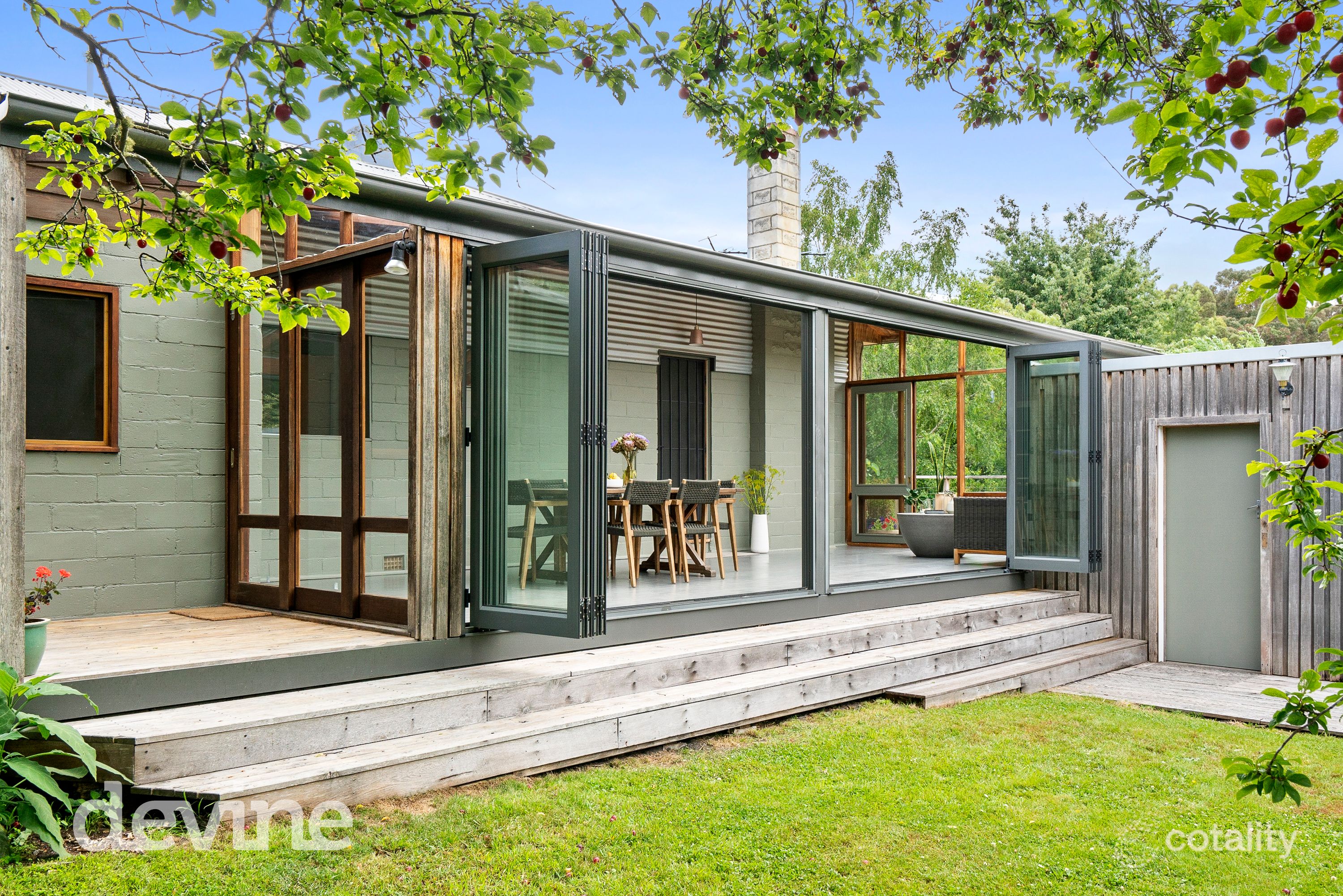 113 Manuka Rd, Oyster Cove, TAS 7150