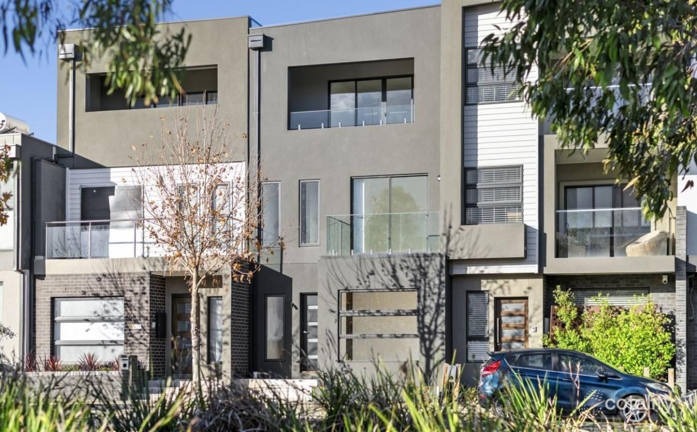 3/156 The Esplanade, Caroline Springs, VIC 3023