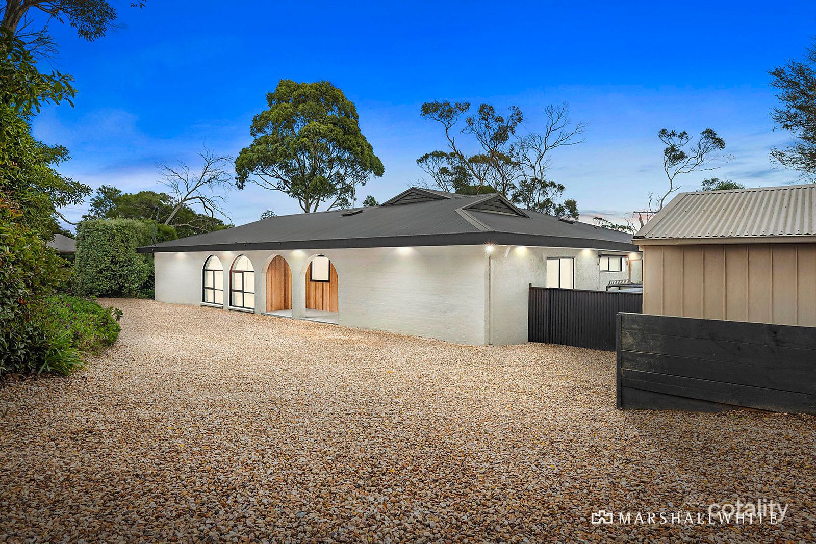 2 Lowe St, Mount Eliza, VIC 3930