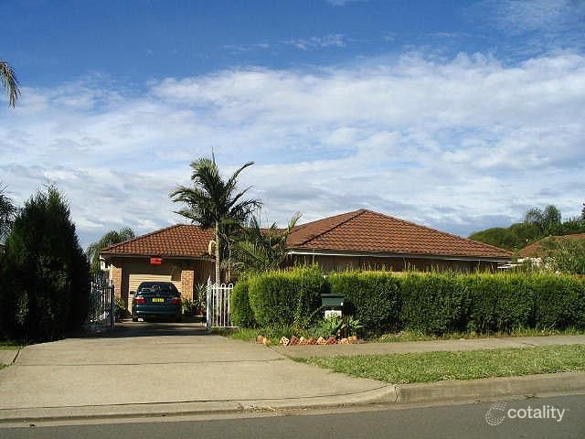 12 Petersham St, Bonnyrigg Heights, NSW 2177