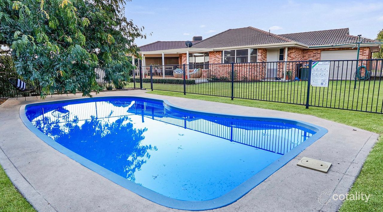 8 Karradji Ct, Hillvue, NSW 2340