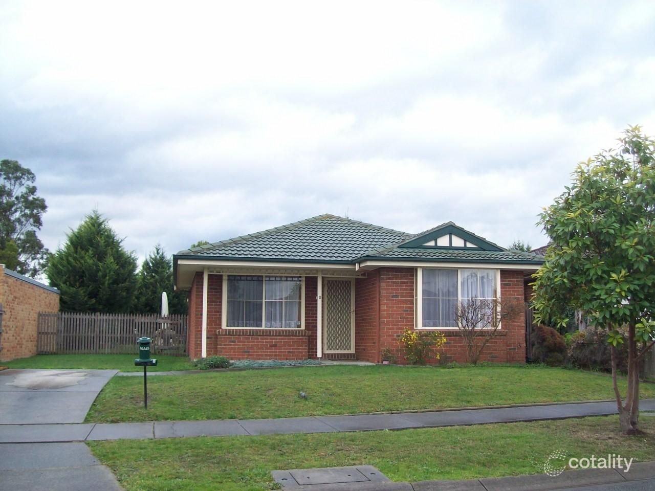 8 Fira Ct, Narre Warren, VIC 3805