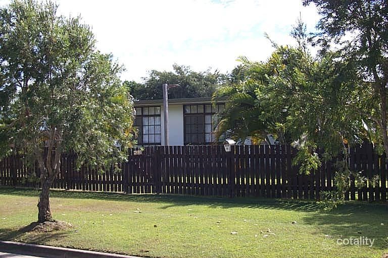 17 Tait St, Kelso, QLD 4815
