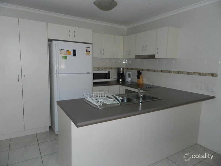 36 Charles St, West Gladstone, QLD 4680