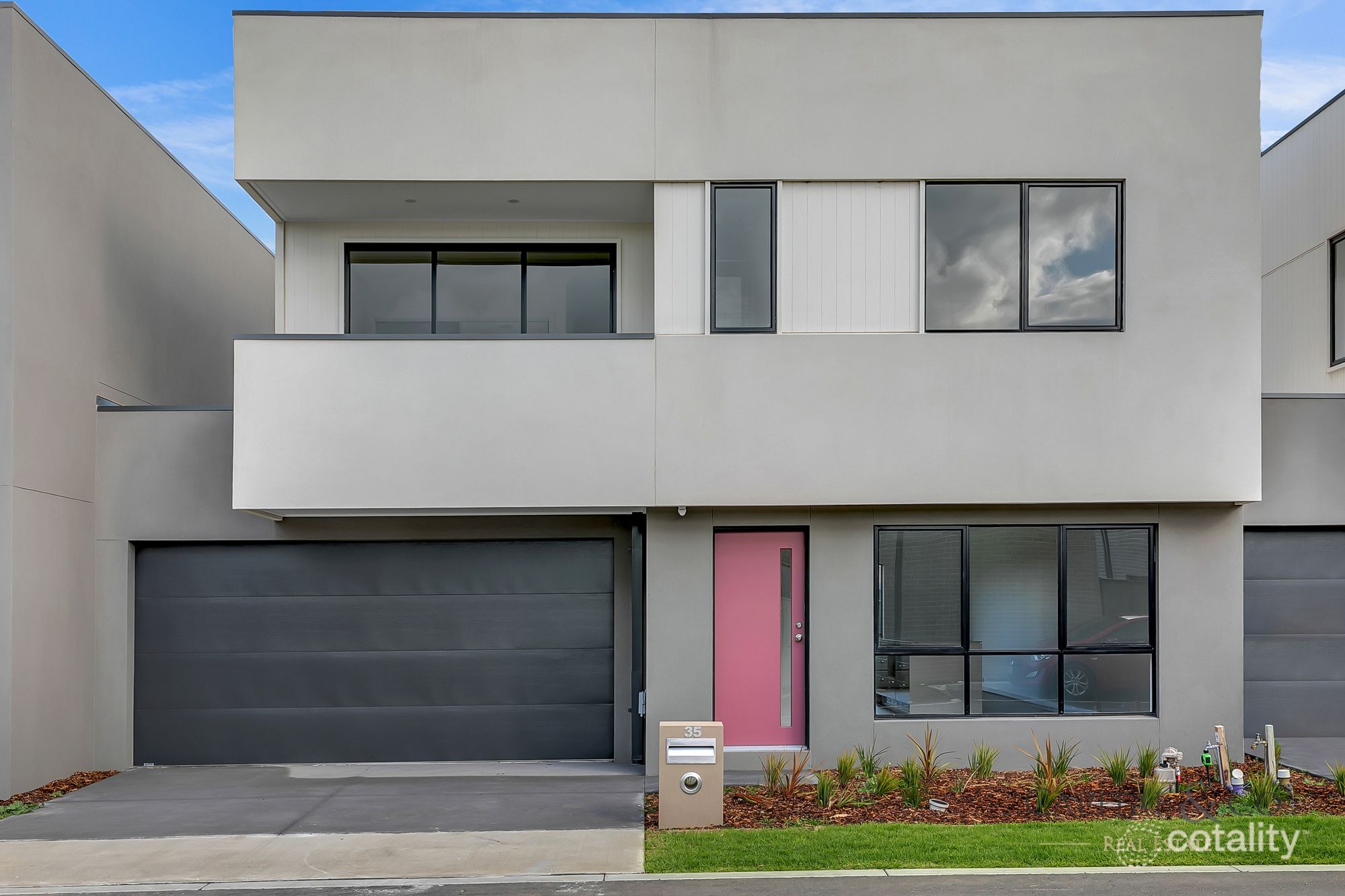 35 Nautical Cres, Craigieburn, VIC 3064