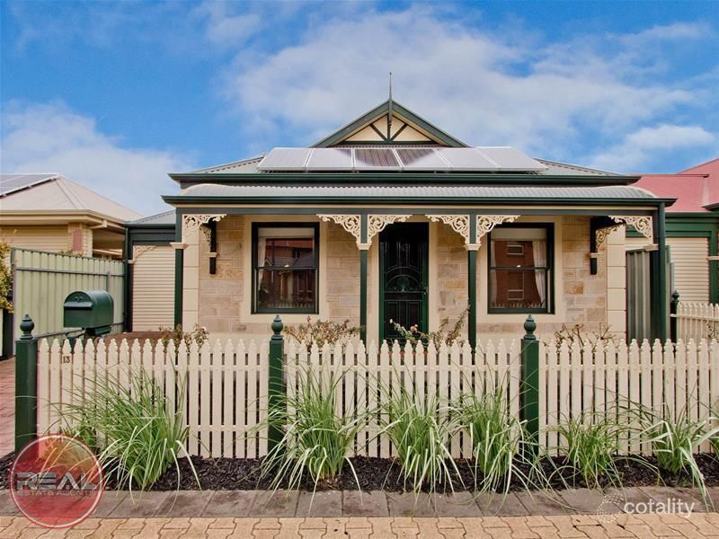 13 Lakewood Ct, Mawson Lakes, SA 5095