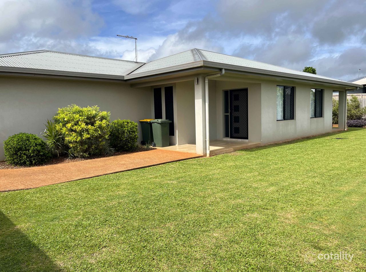 11 Maidment Rd, Tolga, QLD 4882