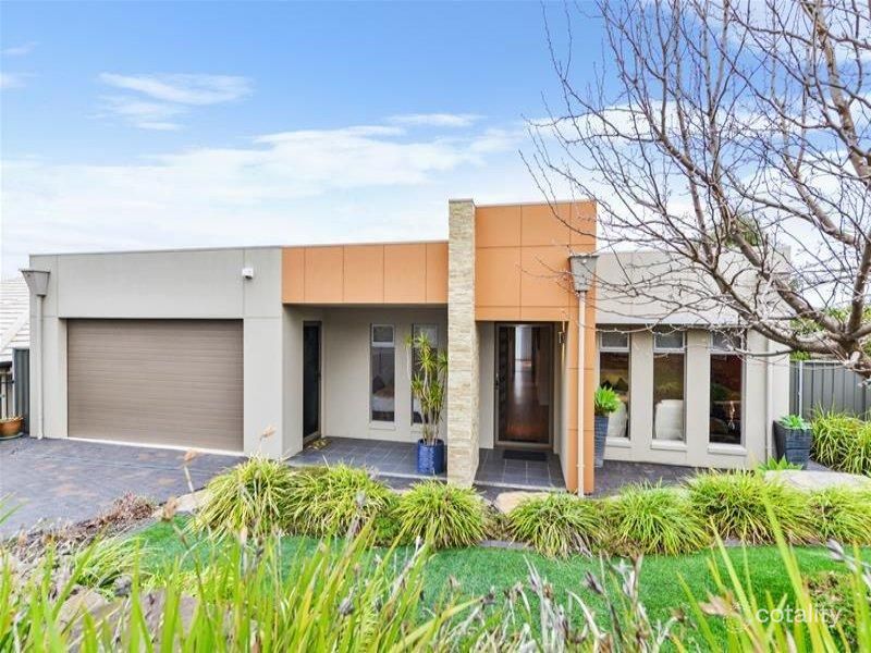 100 Highfield Dr, Craigburn Farm, SA 5051