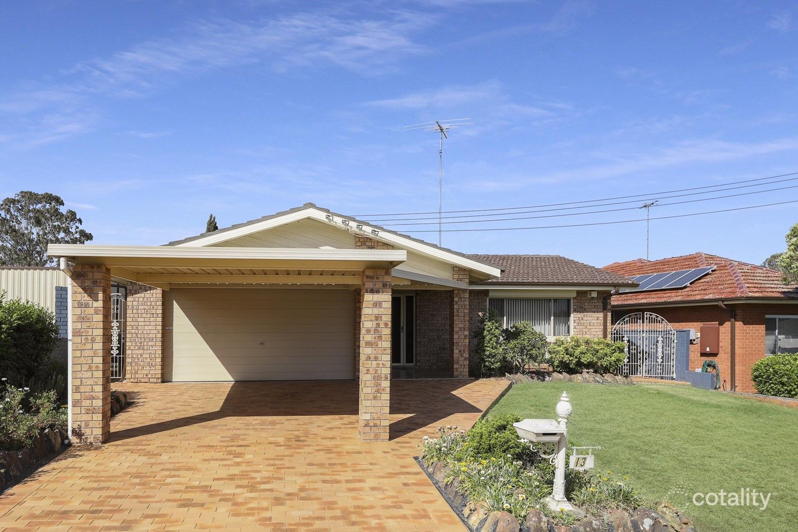 13 South Pacific Ave, Mount Pritchard, NSW 2170