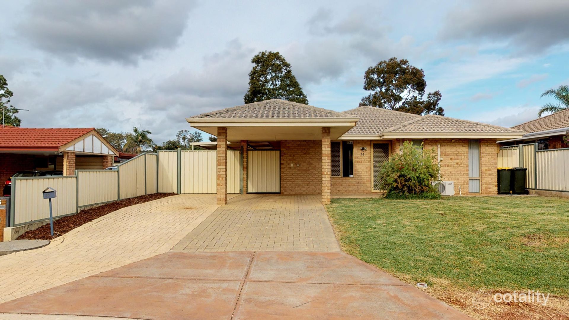 14 Robins Rise, Stratton, WA 6056