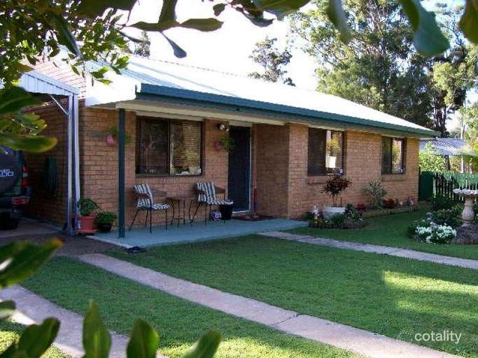 7 Wake St, Macleay Island, QLD 4184