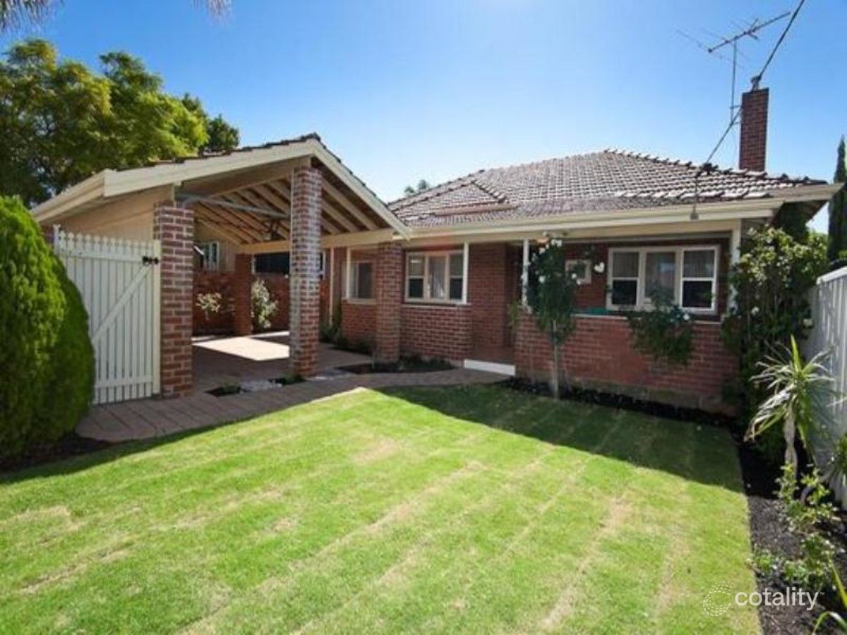 86 Brighton Rd, Scarborough, WA 6019