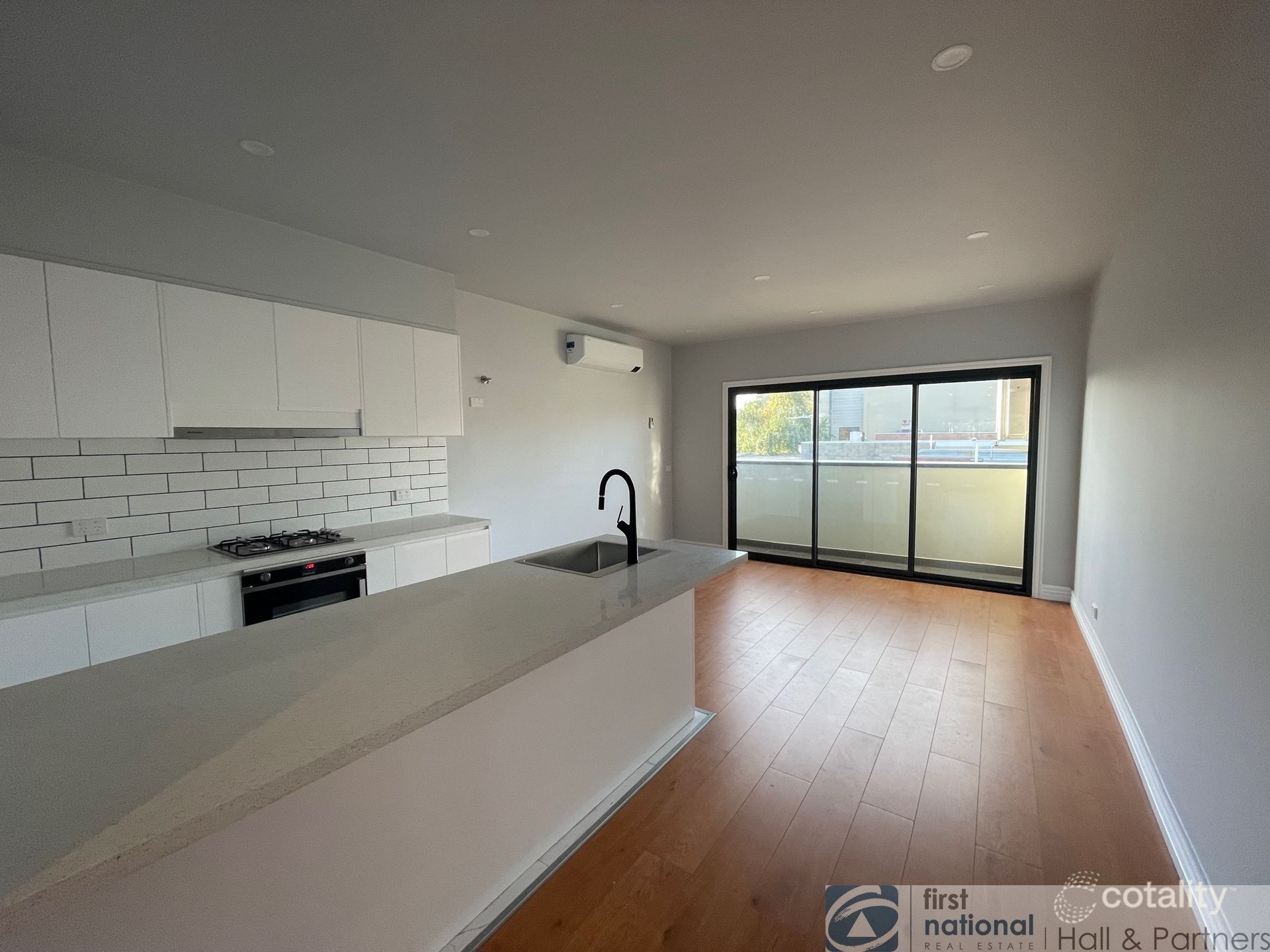 1 Mclennan St, Eumemmerring, VIC 3177