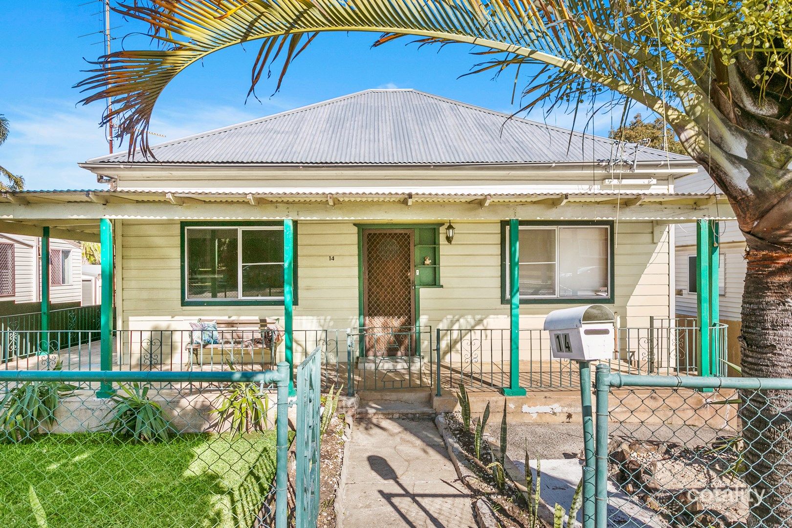 14 Gray St, Woonona, NSW 2517