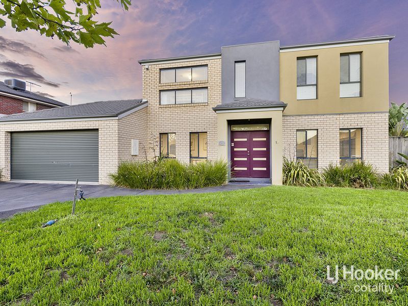 17 Siracusa Ave, Point Cook, VIC 3030