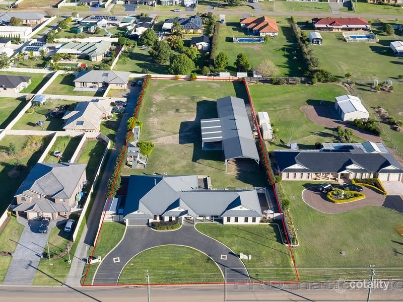 84 Forbes Cres, Heddon Greta, NSW 2321