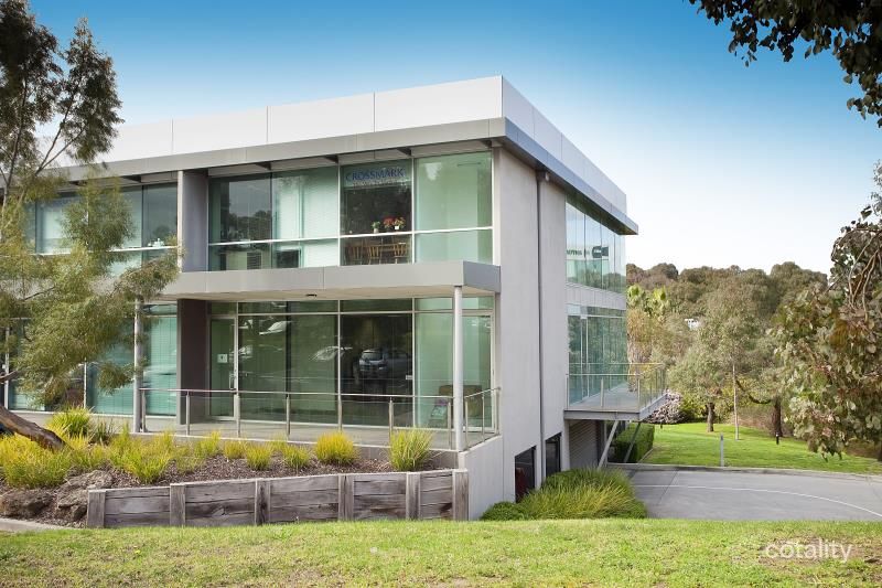 1/24 Lakeside Dr, Burwood East, VIC 3151