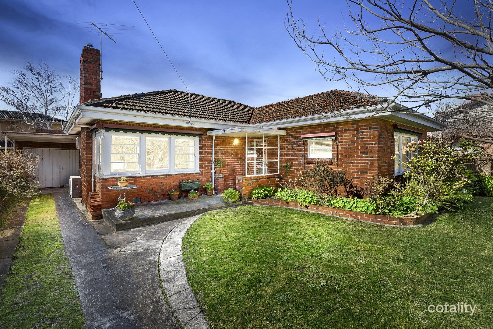 13 Woodlands Gr, Malvern East, VIC 3145