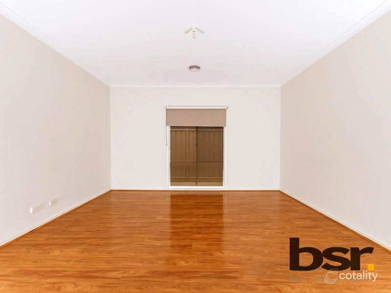 7 Heathcote Rtt, Caroline Springs, VIC 3023