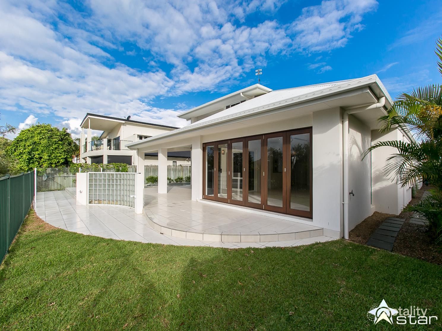 24 Greenside Ct, Peregian Springs, QLD 4573