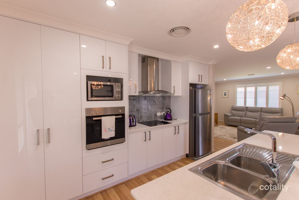 3 Boyd Gr, Tumut, NSW 2720