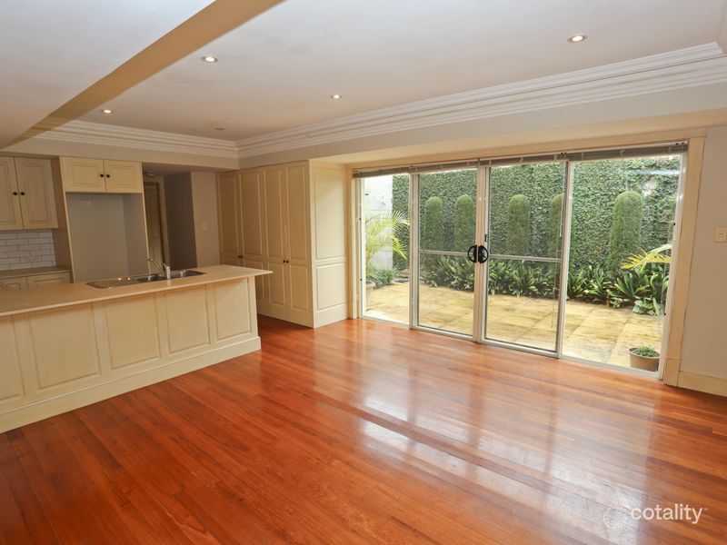 17b Yulong Ave, Terrey Hills, NSW 2084