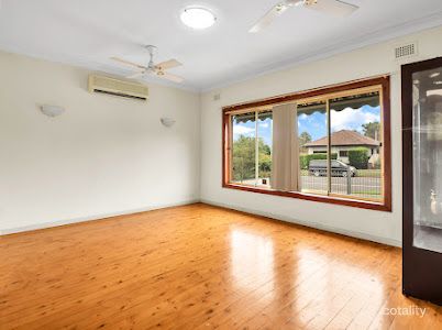 22 Lonsdale St, St Marys, NSW 2760