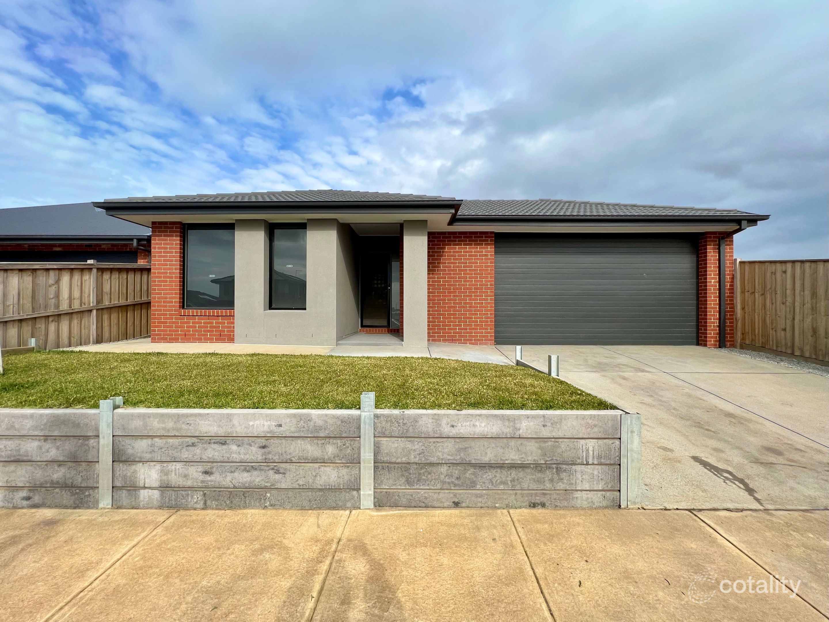 27 Worn Rd, Charlemont, VIC 3217