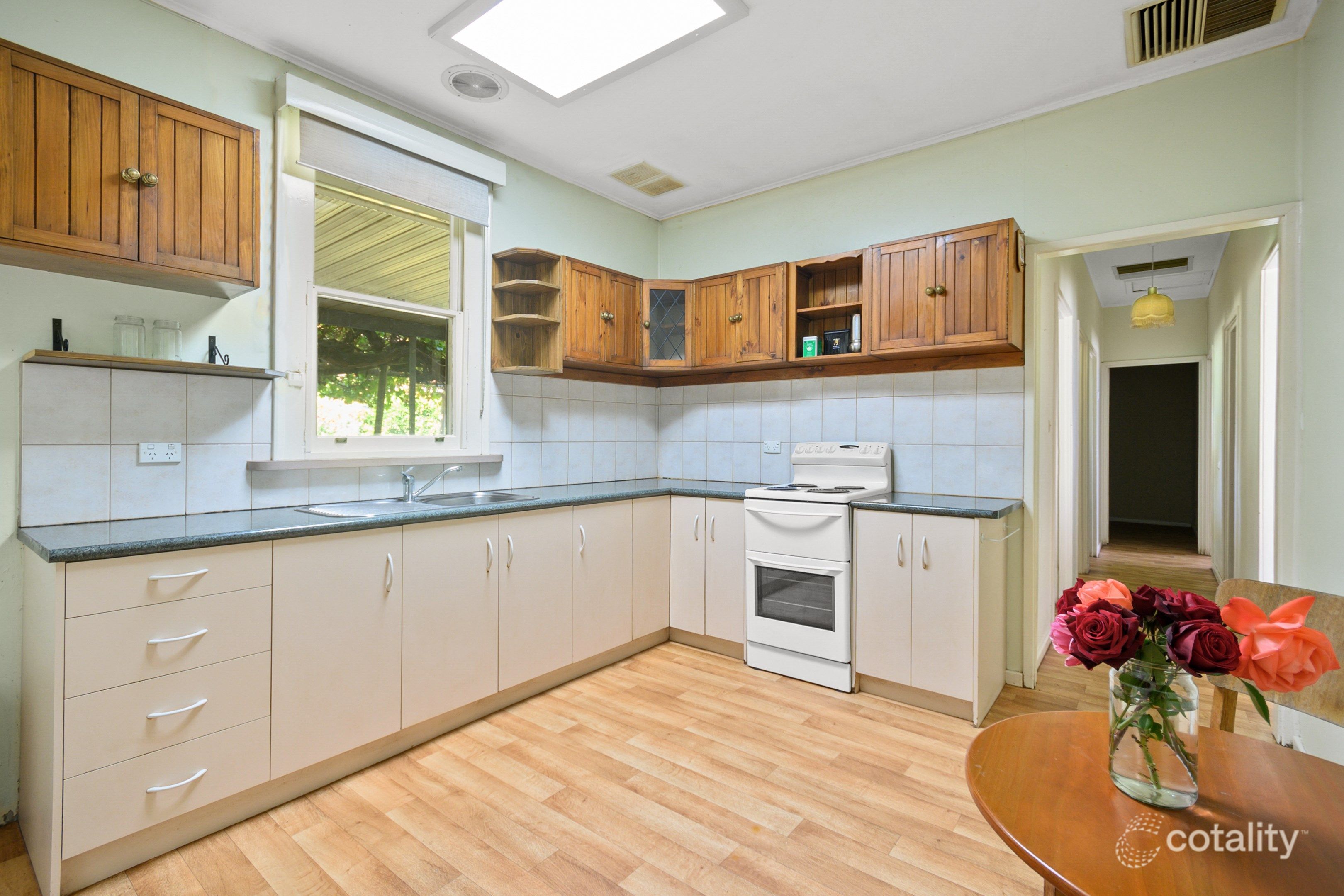 8 Dunedin St, Dover Gardens, SA 5048