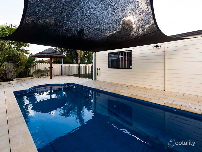 28 Eyre St, Waikiki, WA 6169