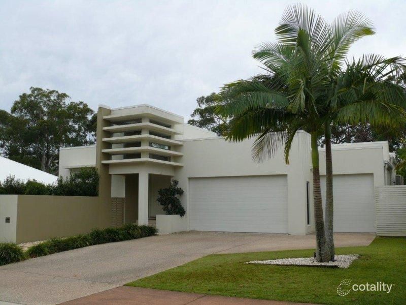 32 Lakeside Dr, Peregian Springs, QLD 4573