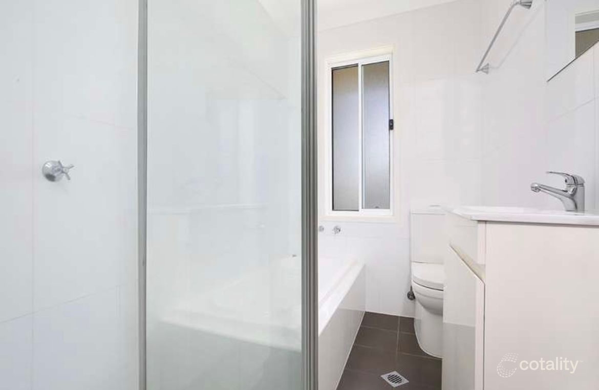 38 Barnes St, Warilla, NSW 2528