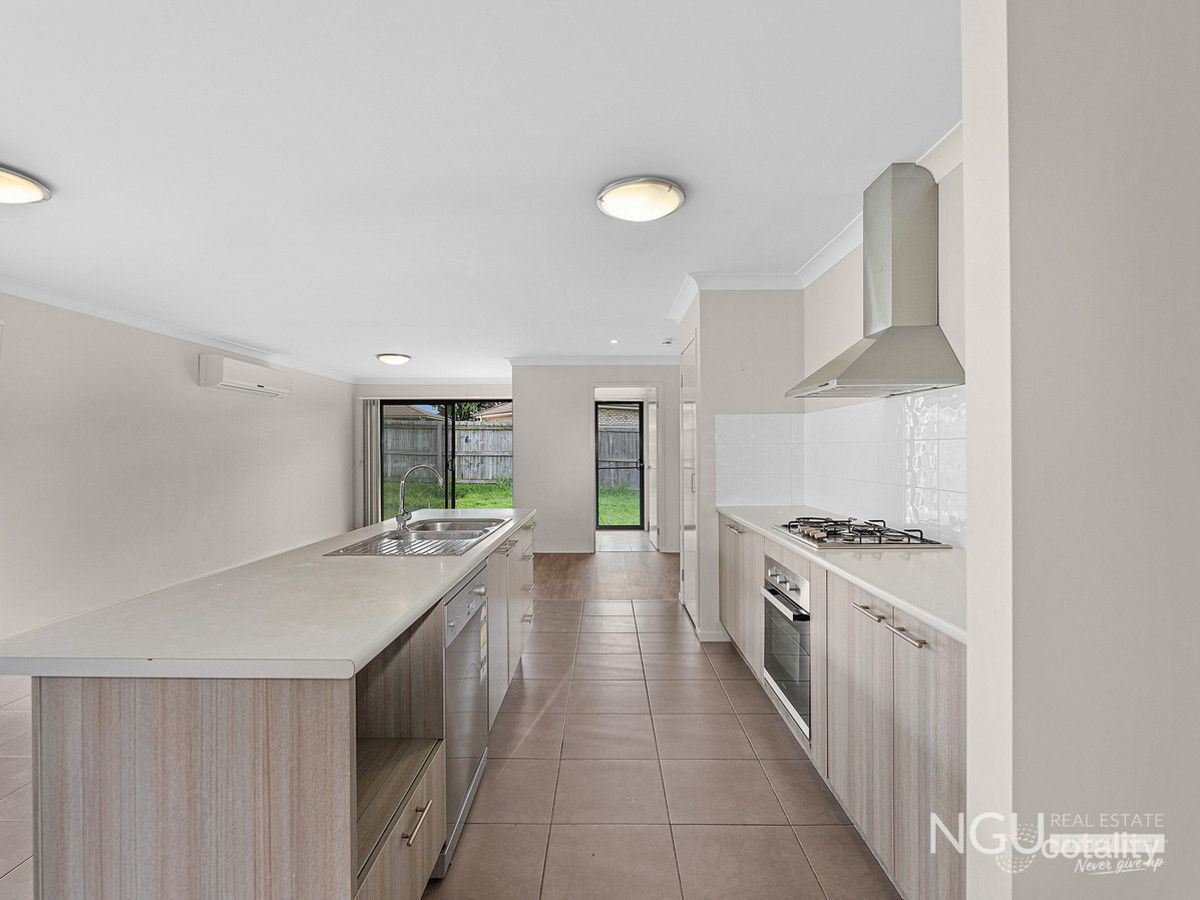 18 Sandpiper Dr, Lowood, QLD 4311