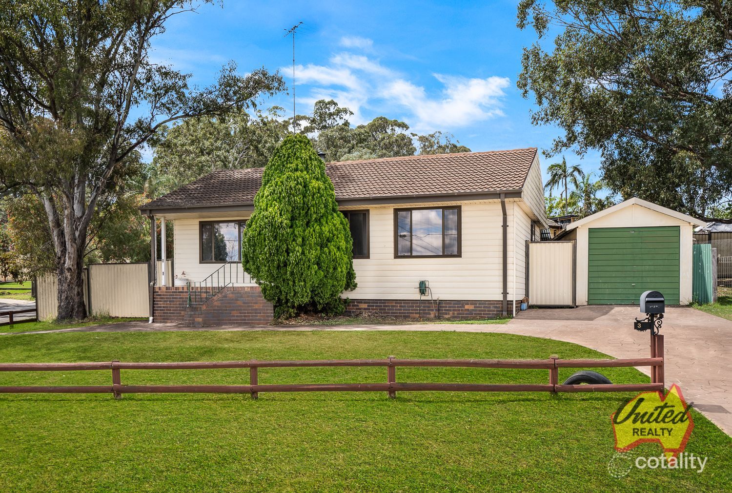 36 Morison Dr, Lurnea, NSW 2170