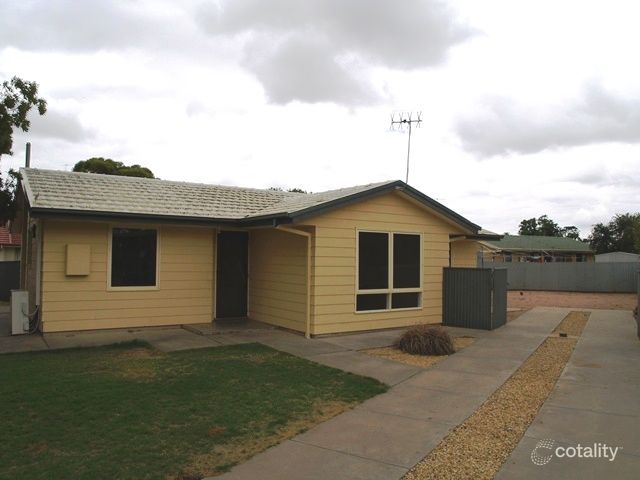6 Tiller Cres, Waikerie, SA 5330