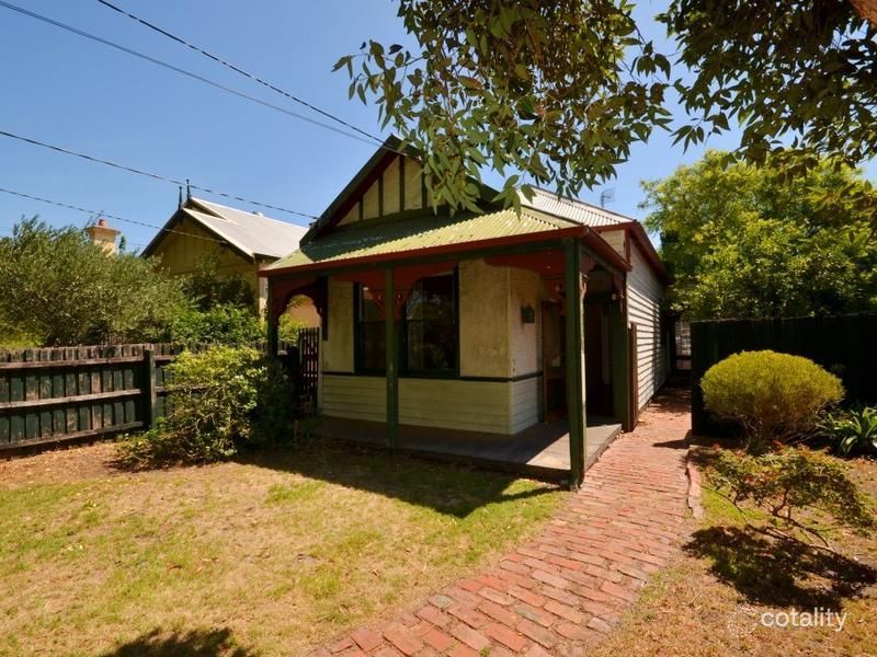 17 Emo Rd, Malvern East, VIC 3145
